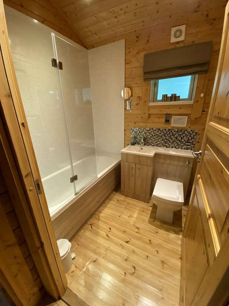 Фото Hollybush Lodges