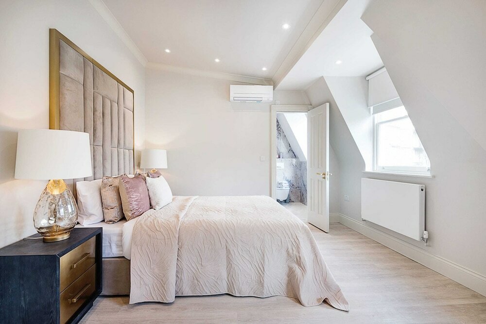 Фото Marble Arch Suite 4-hosted by Sweetstay