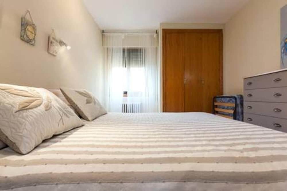 Фото Roquetas Beach Apartment