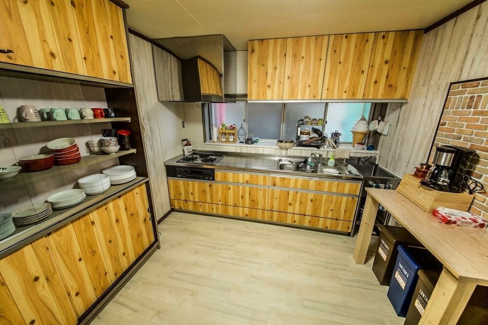 Фото Guesthouse Asobi Factory - Hostel