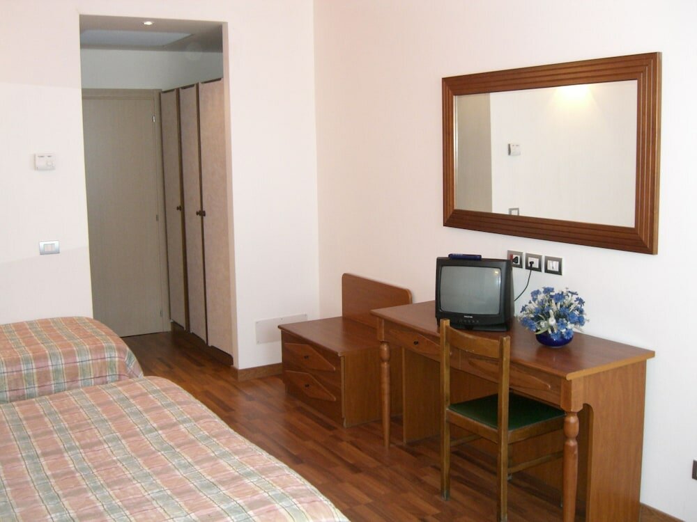 Фото Hotel Golden