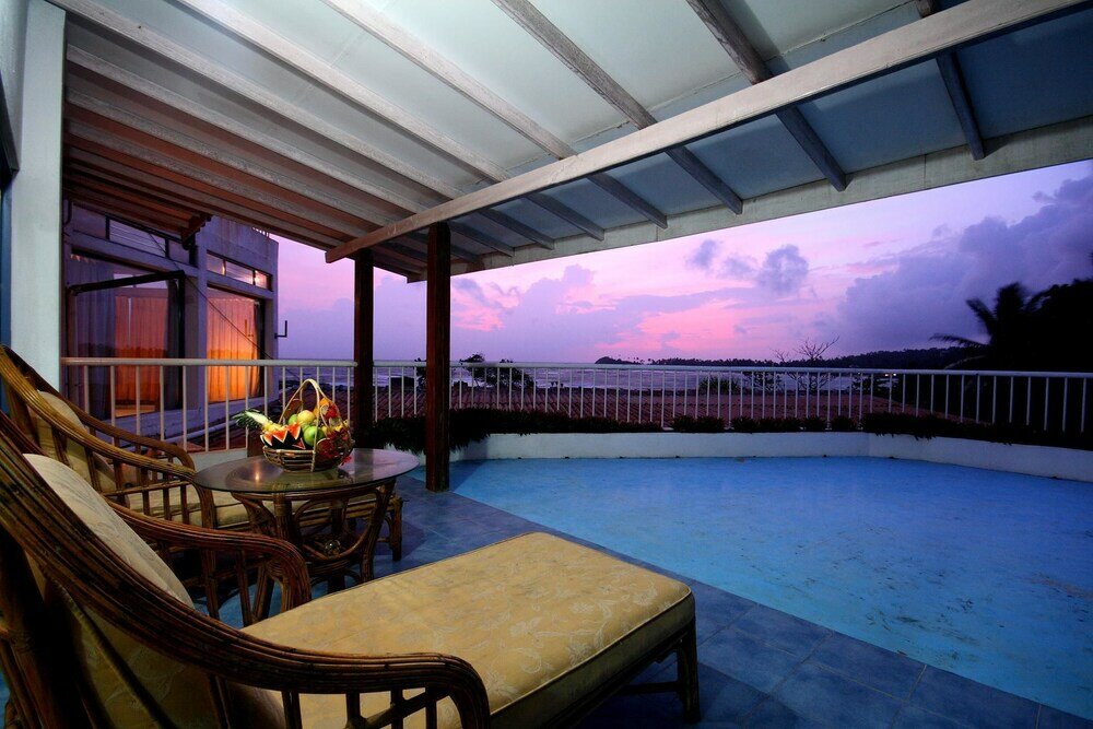 Фото Lavendish Beach Resort