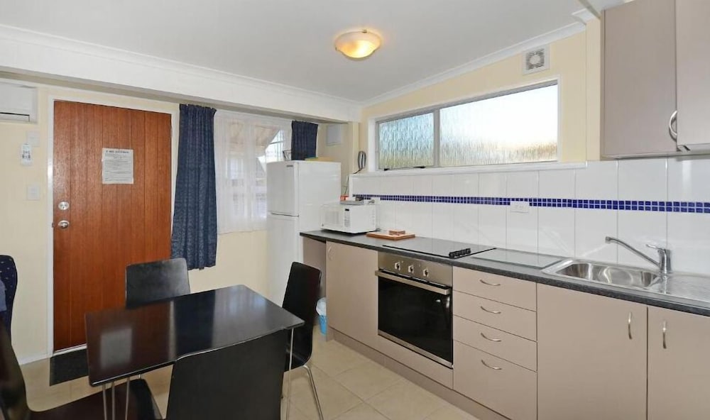 Фото Trentham Motel