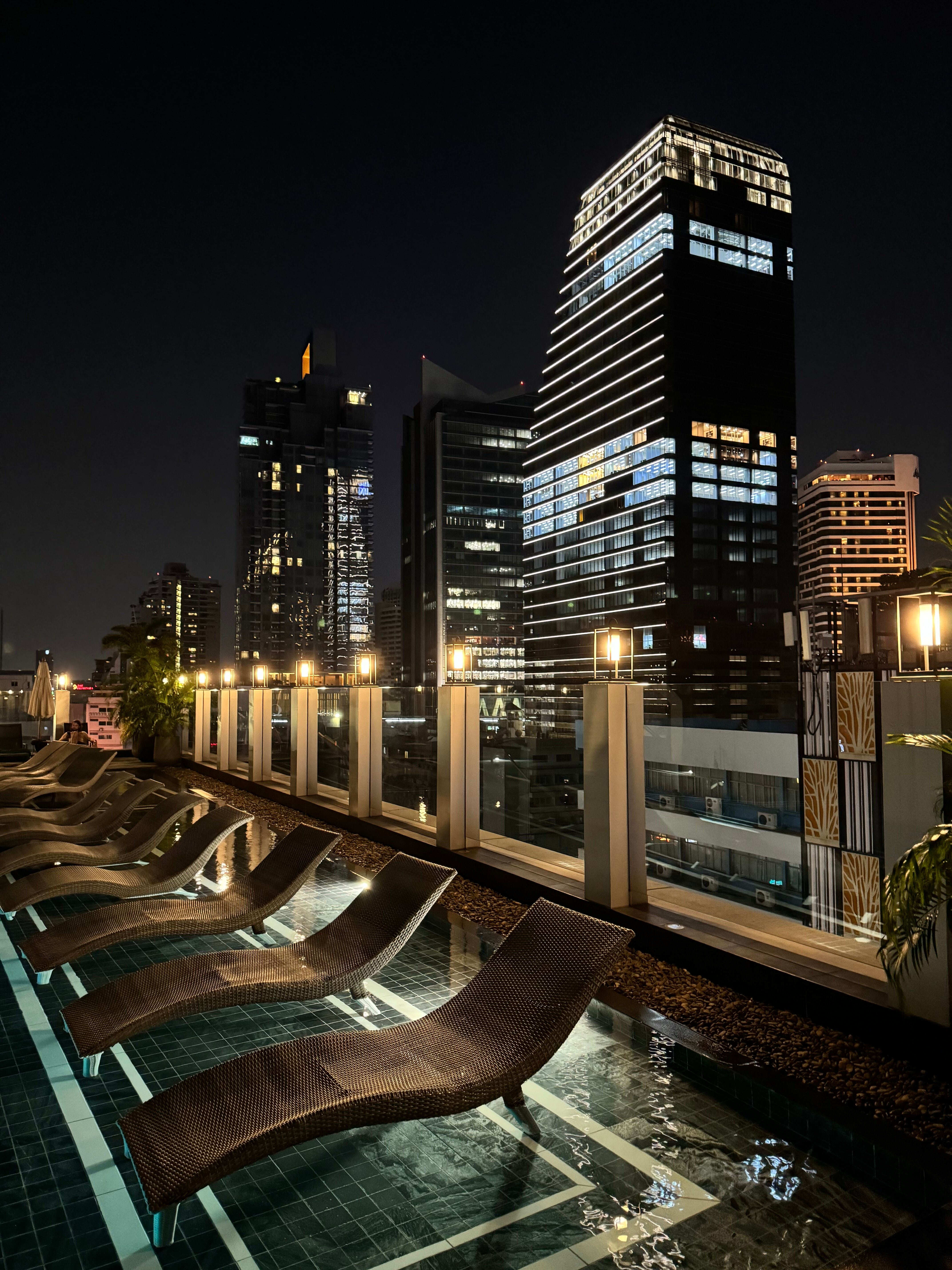 Фото Aira Hotel Bangkok