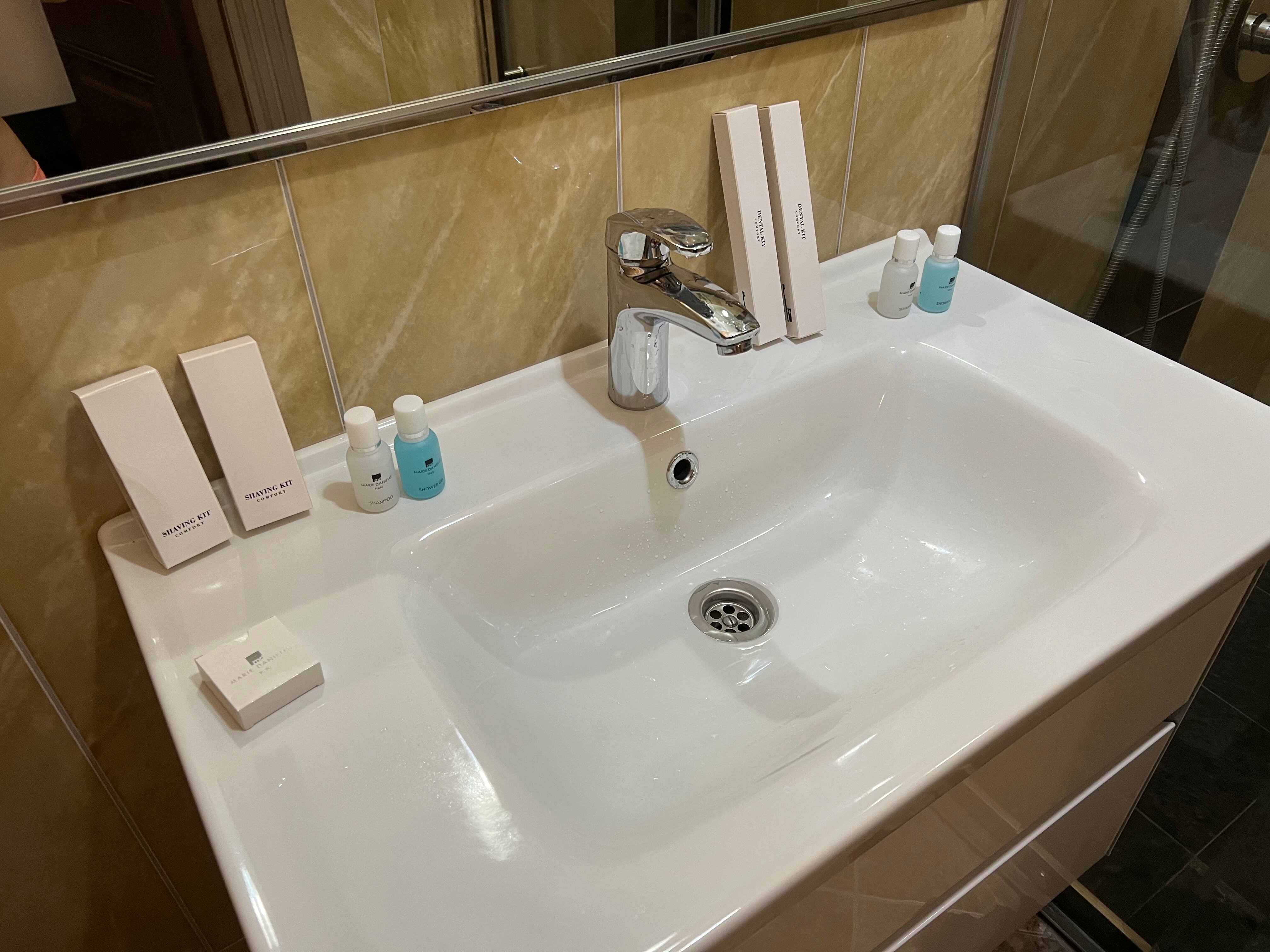 Фото West Inn Hotel Baku