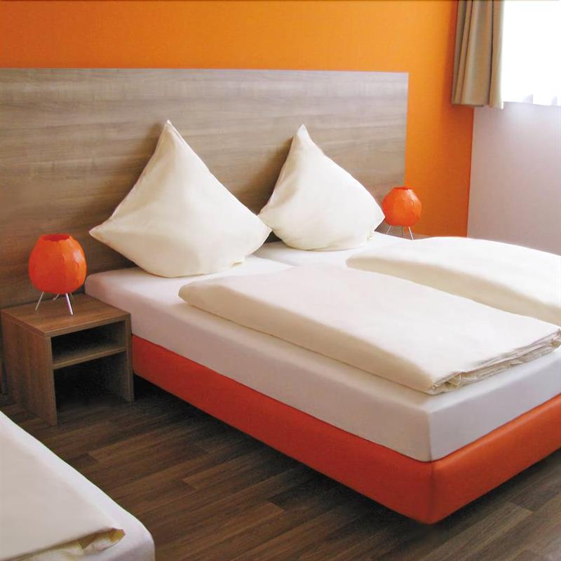 Фото Orange Hotel und Apartments