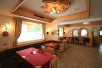 Фото X Alp Hotel