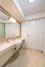 Фото Gold Hill Guesthouse - Hostel