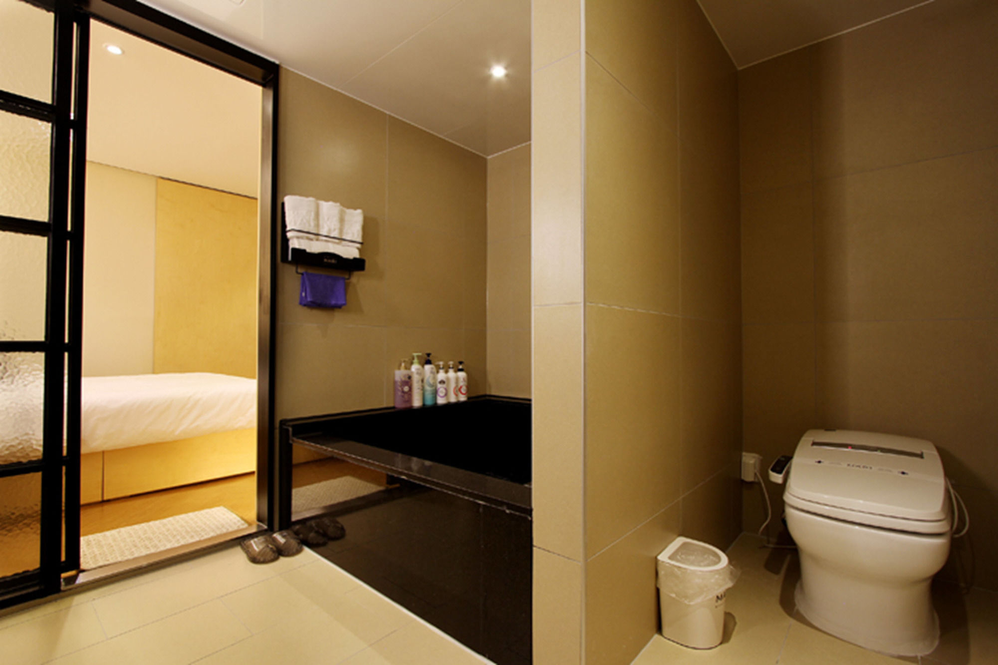 Фото Jeonju Mari Hotel