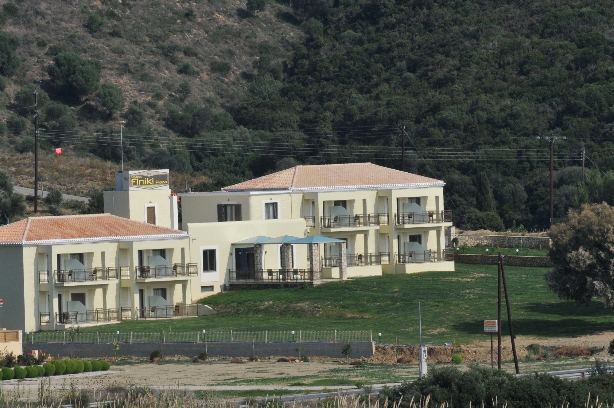 Фото Finiki Plaza