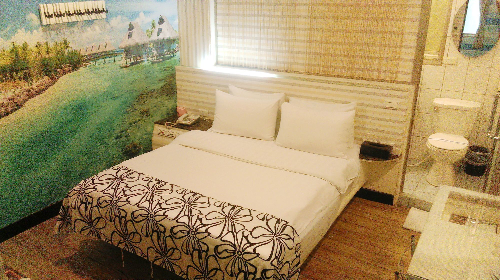 Фото HeYue Hotel