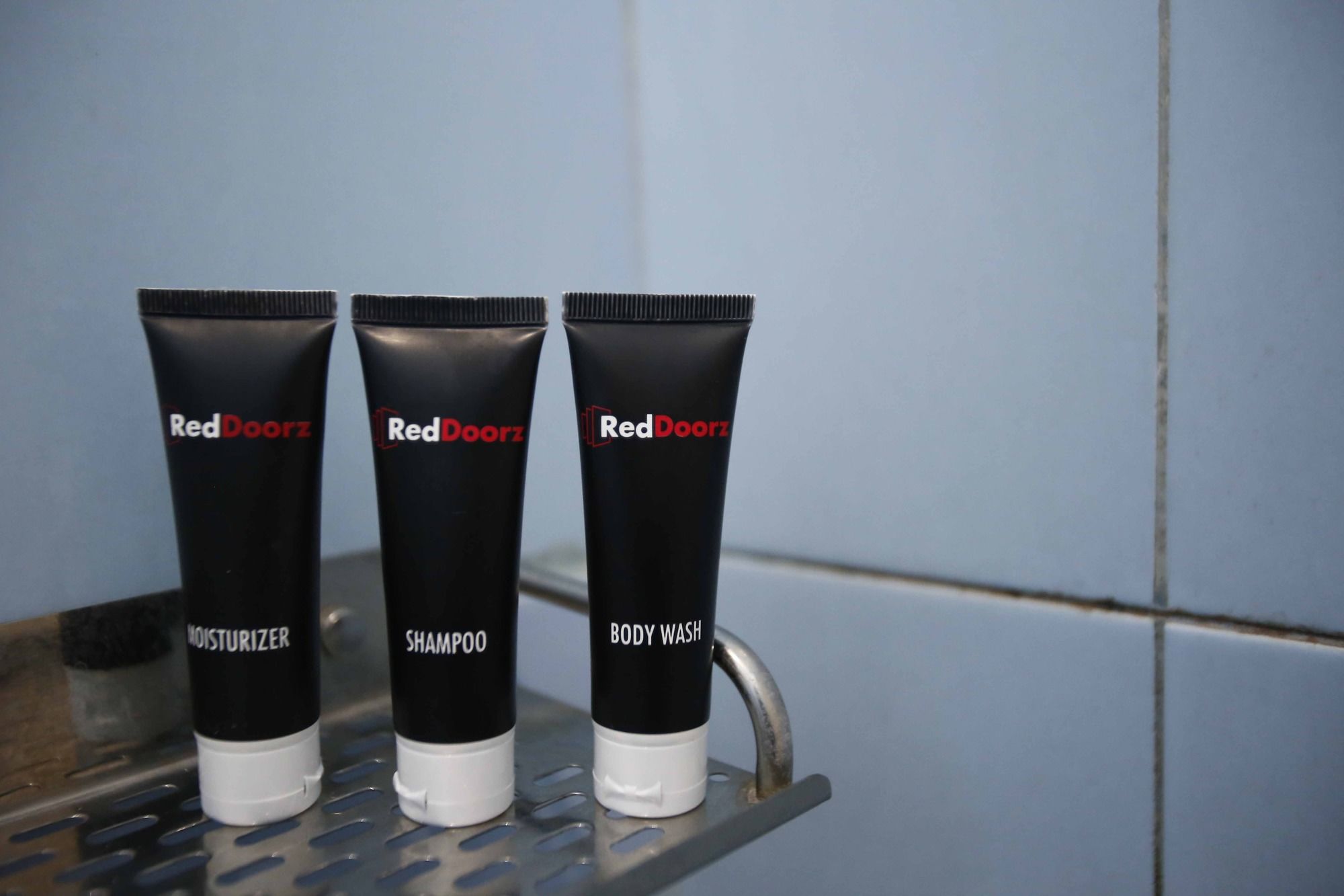 Фото RedDoorz @ Radio Dalam