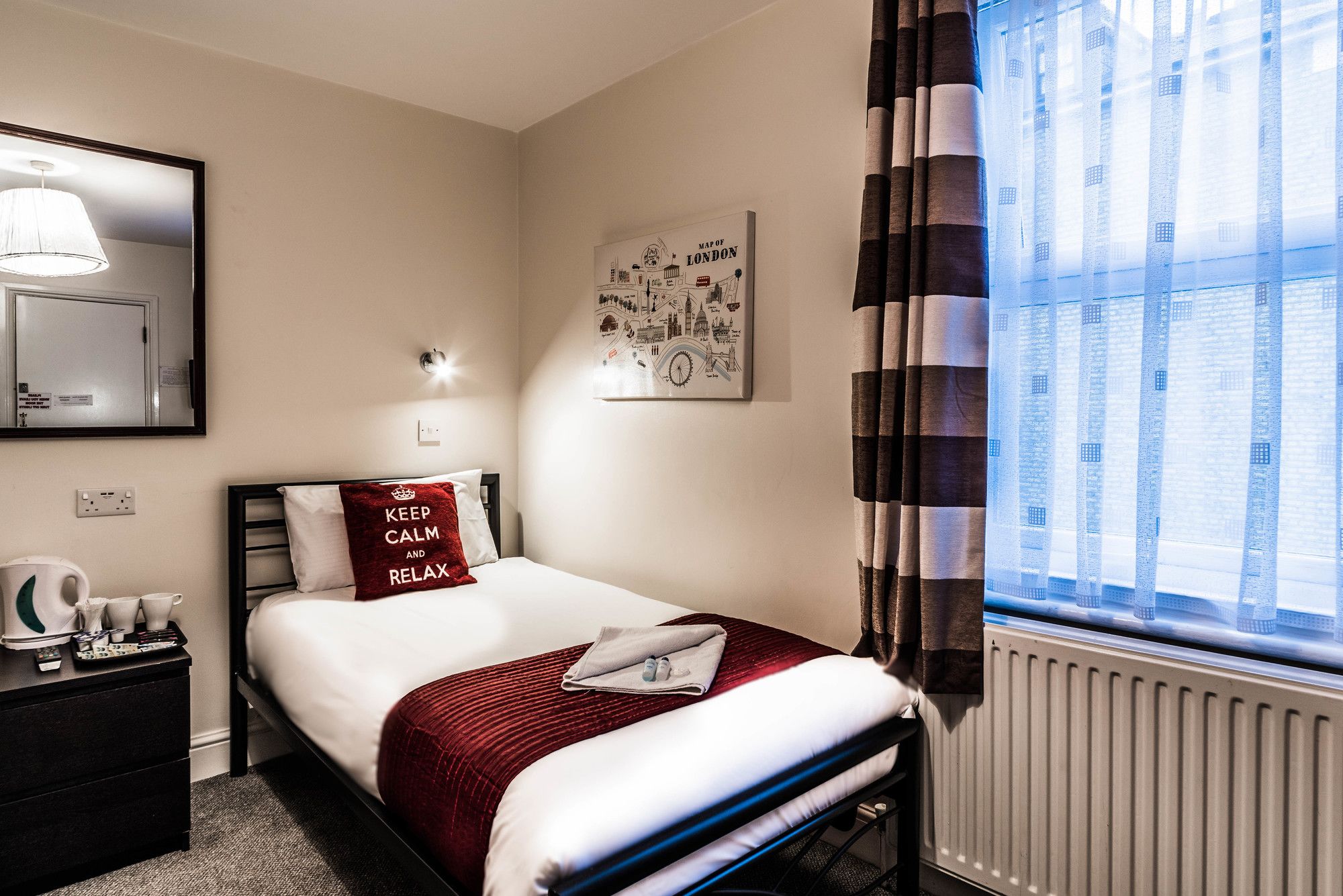 Фото Hellenic Hotel London by Saba