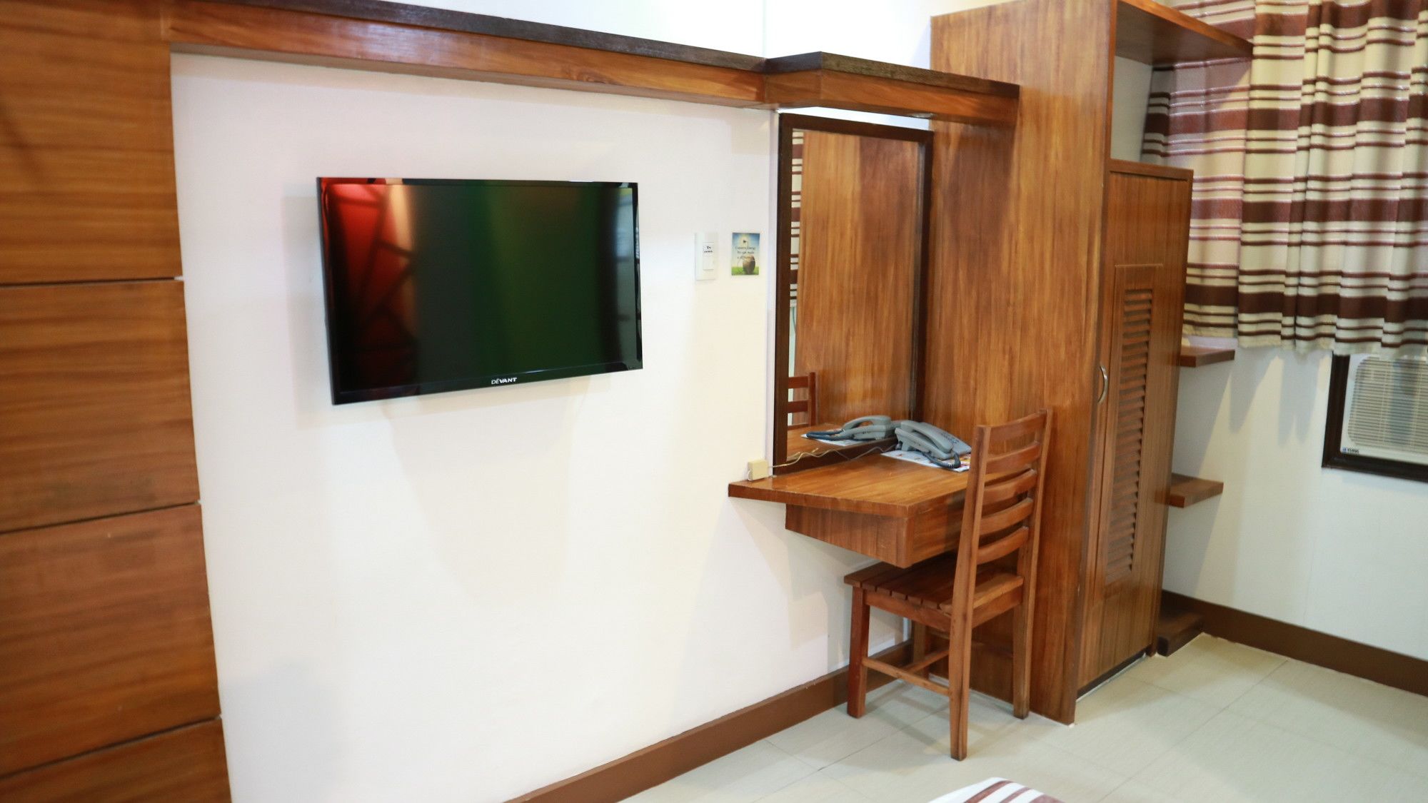 Фото The Loft Hotel