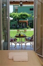 Фото Efi & Sofia Apartments