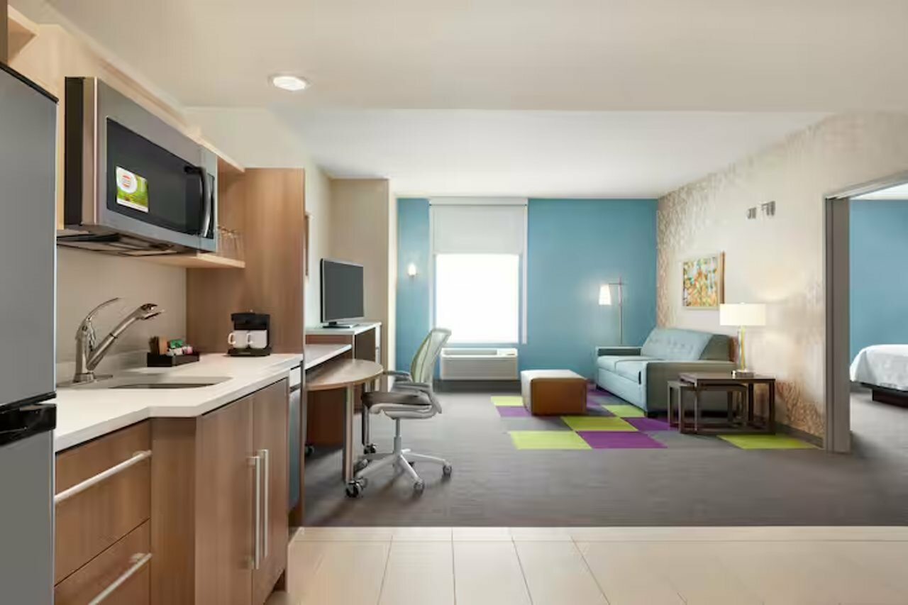 Фото Home2 Suites by Hilton Albuquerque Airport