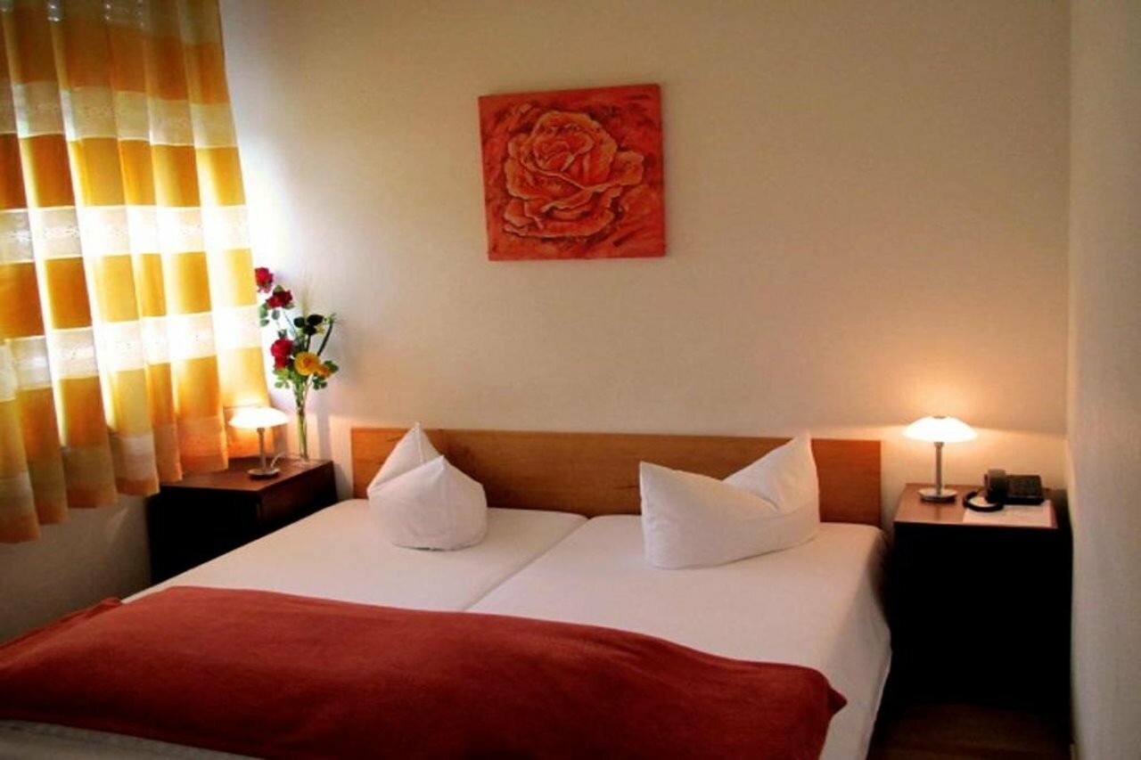 Фото отеля 3