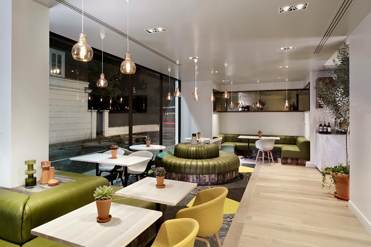 Фото DoubleTree by Hilton London - Hyde Park