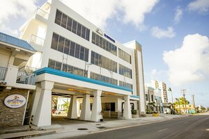 Гостиница Surfrider Resort Hotel