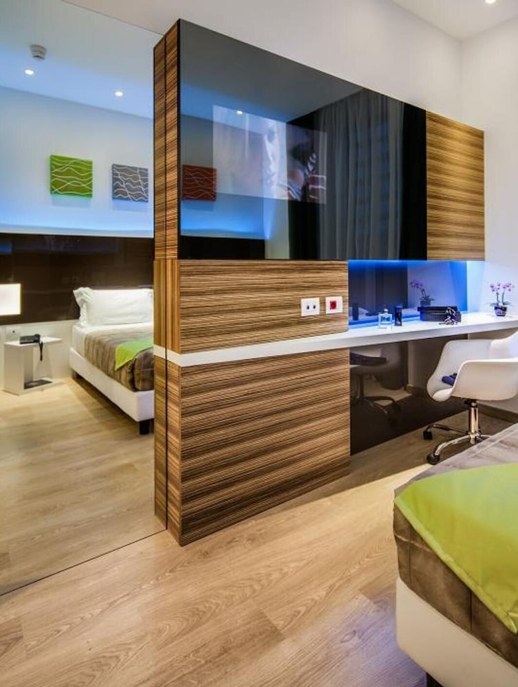 Фото Hotel Degli Arcimboldi