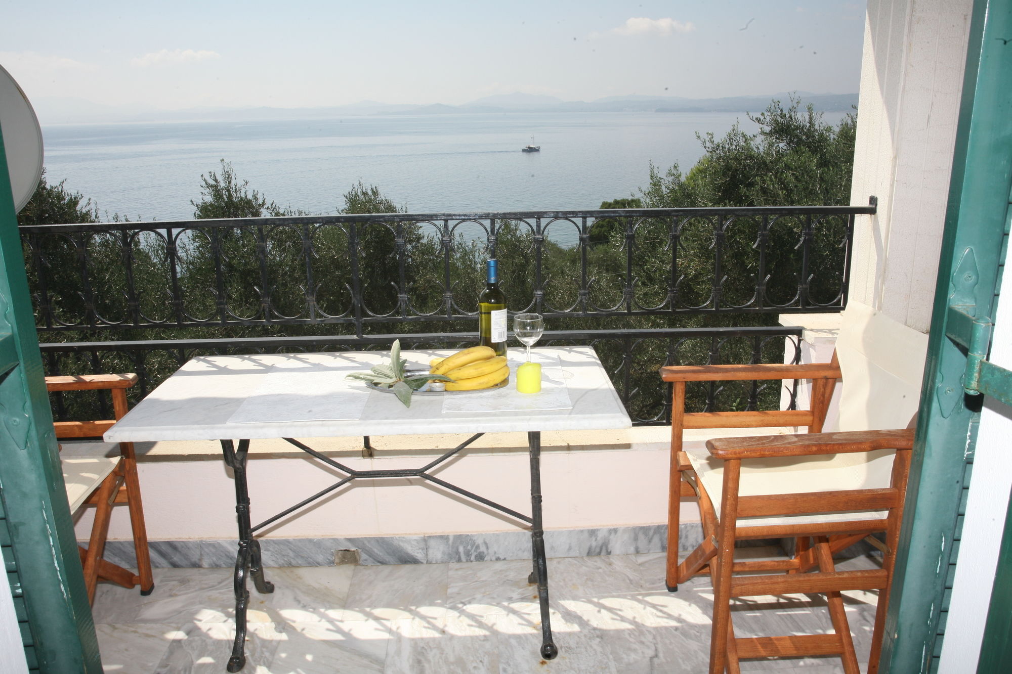 Фото Aphrodite Apartments