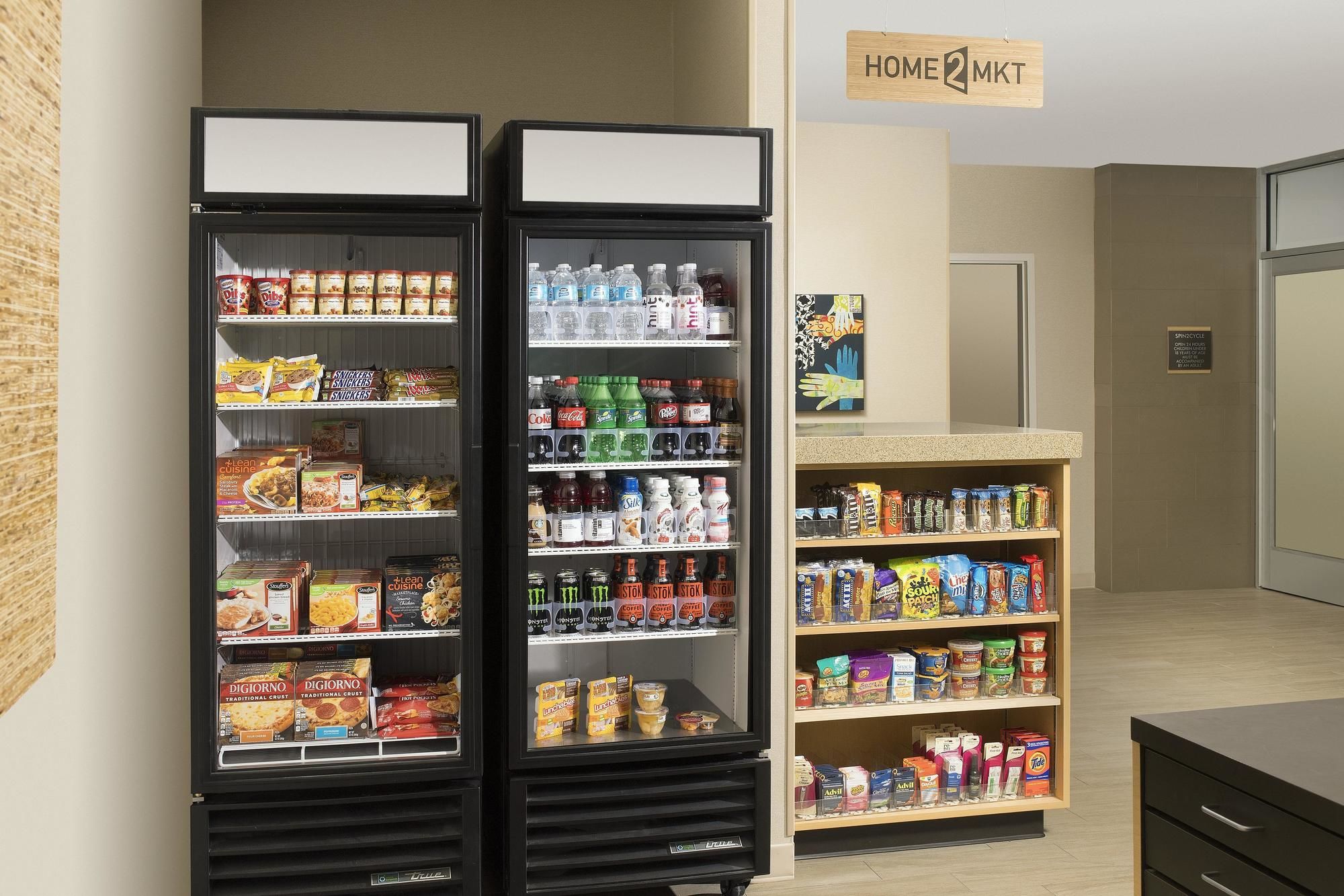 Фото Home2 Suites by Hilton Denver International Airport