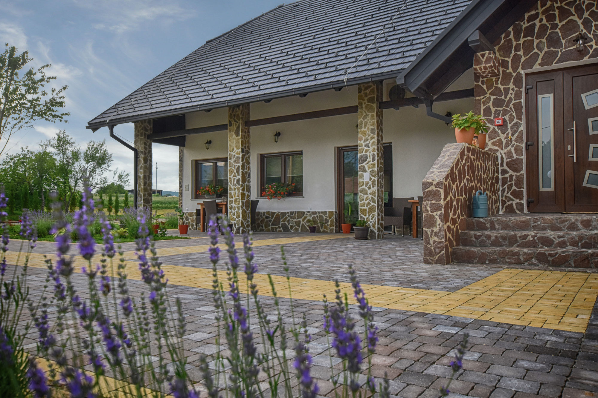 Фото Villa Stone