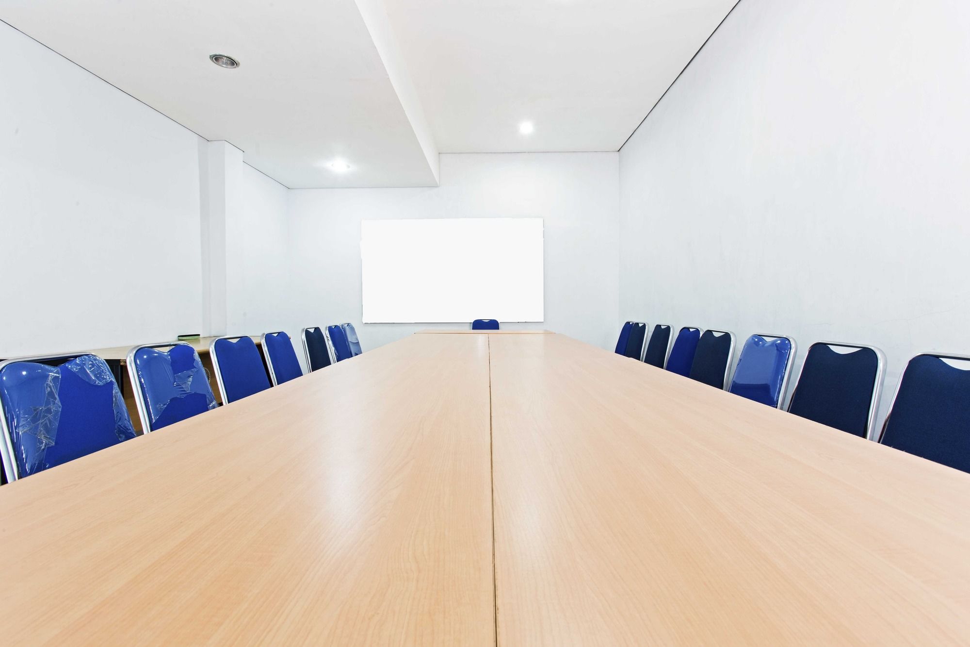 Фото RedDoorz @ Pemuda