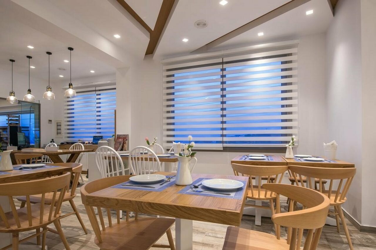 Фото Irida Hotel