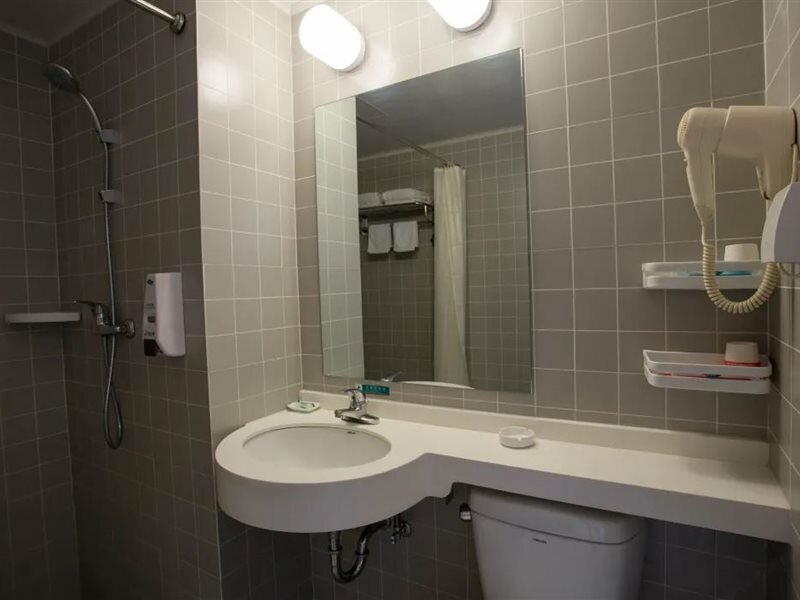 Фото Jinjiang Inn Yanji Guanghua Road