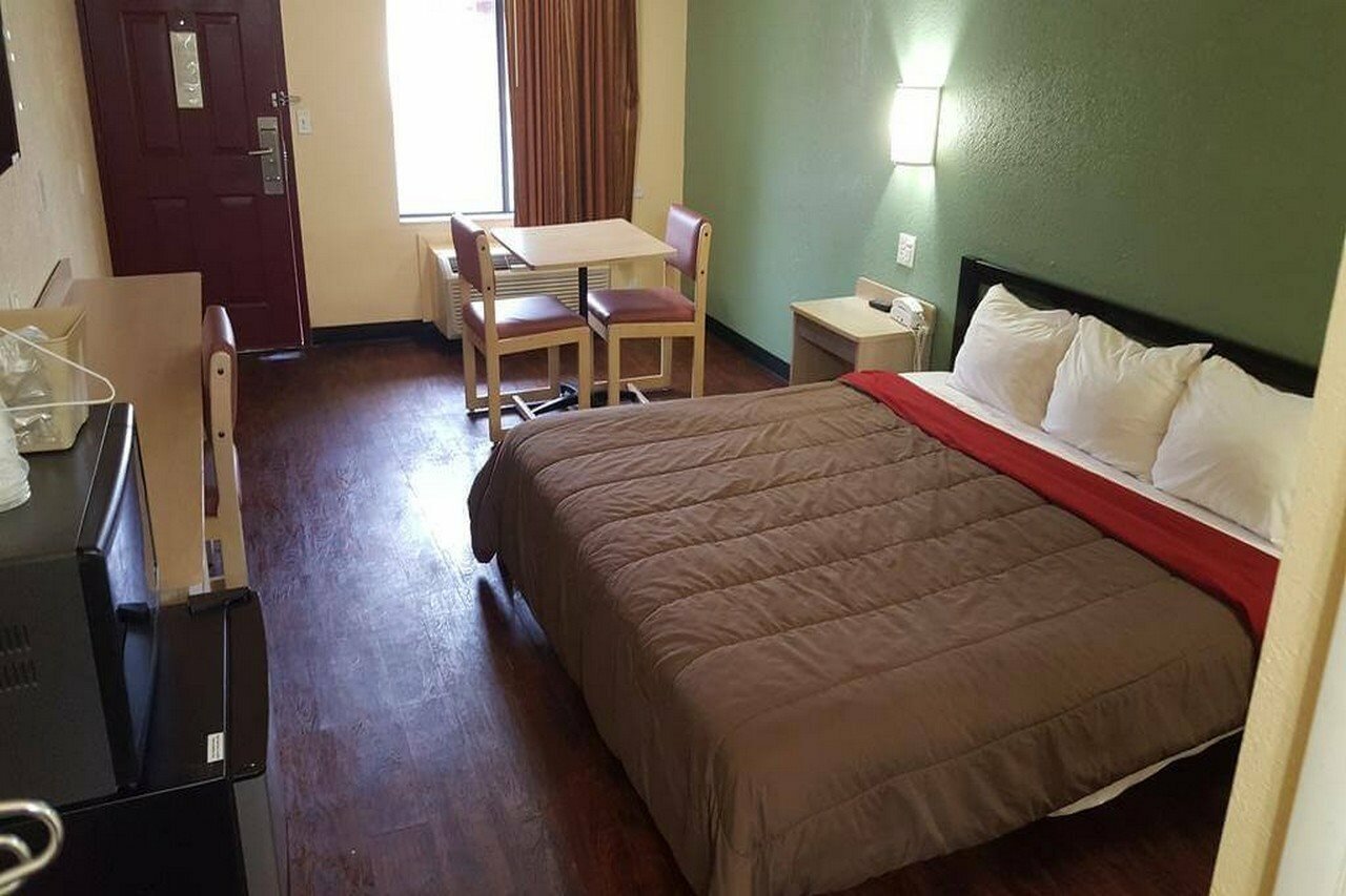 Фото Mentor Home Inn