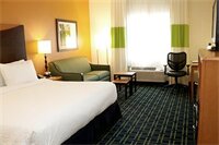 Фото Fairfield Inn & Suites by Marriott St Petersburg Clearwater