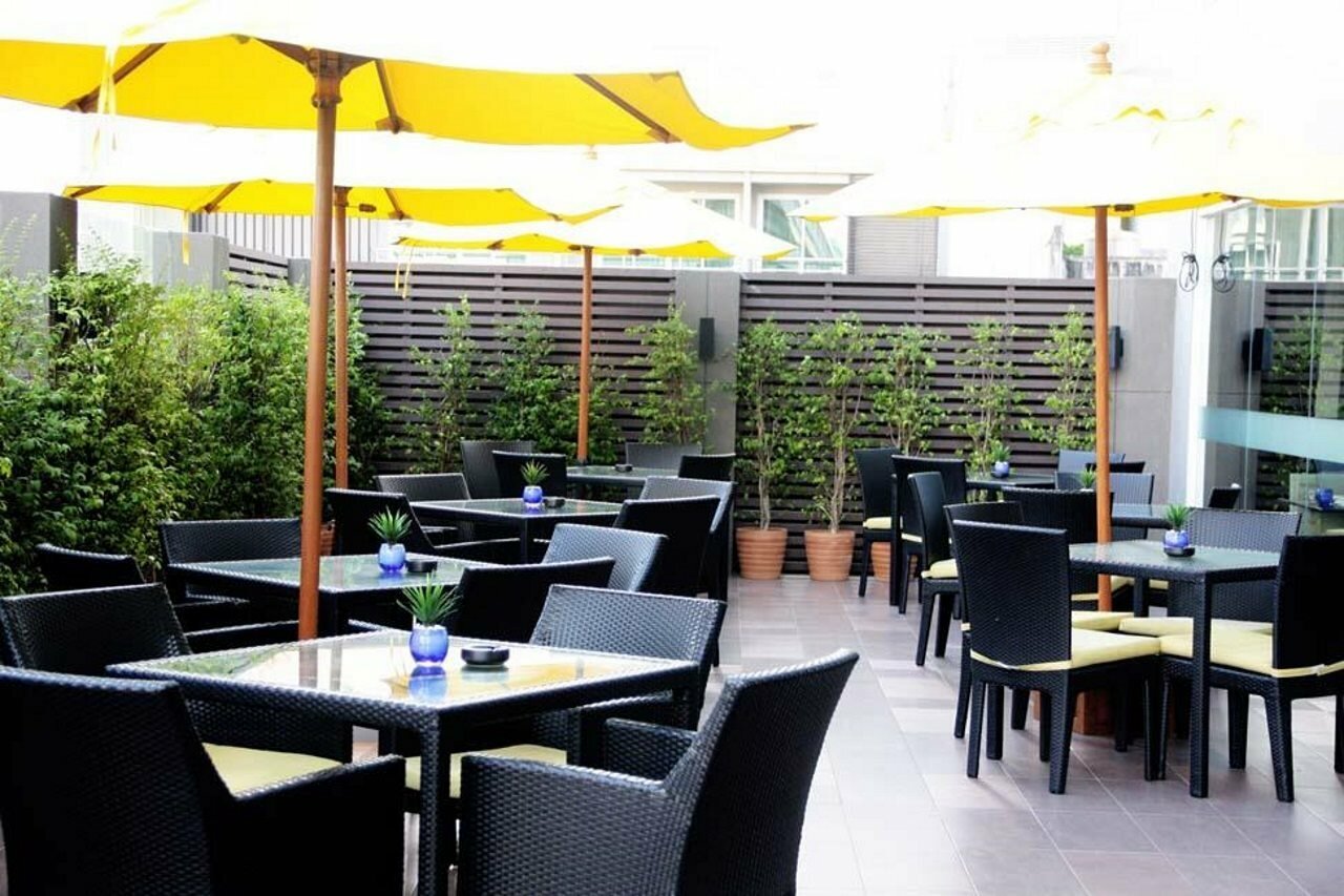 Фото Golden Tulip Mandison Suites