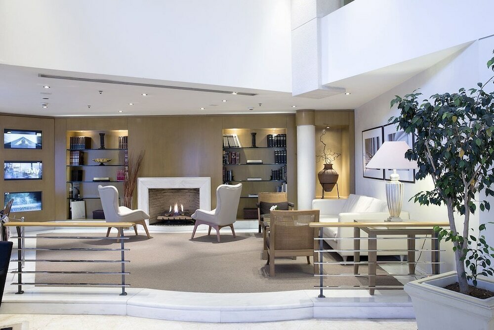 Фото Golden Age Hotel