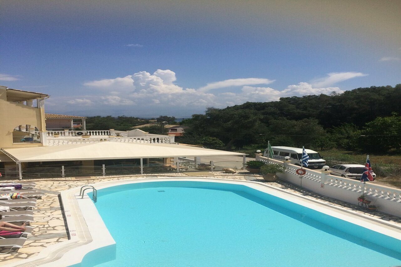 Фото Kerkyra Beach Apartments