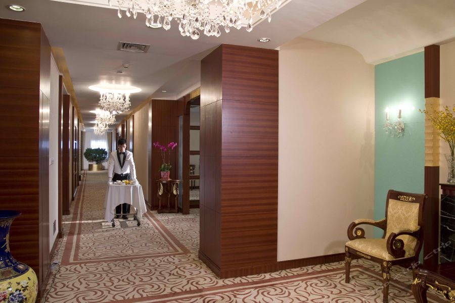 Фото Exhibition International Hotel