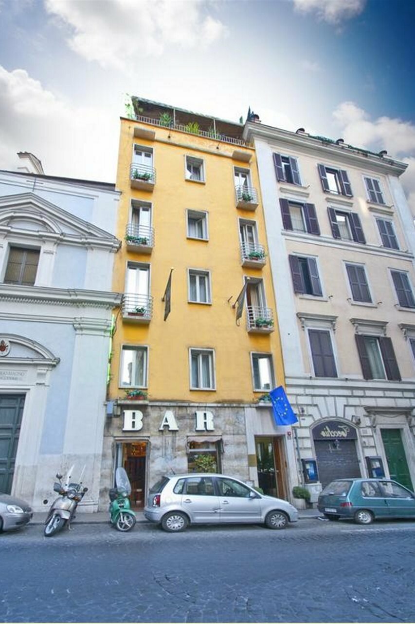 Фото отеля 3