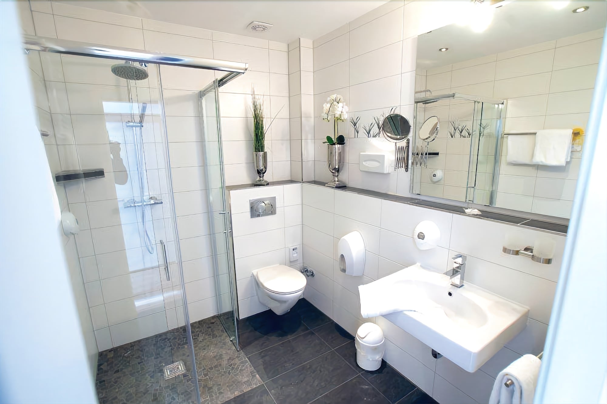 Фото Hotel Deutsches Haus