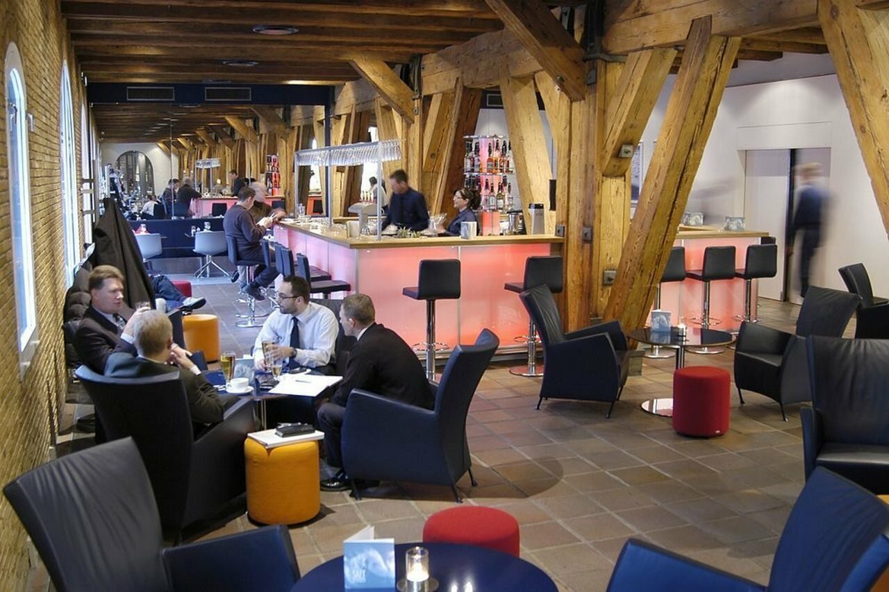 Фото Admiral Hotel