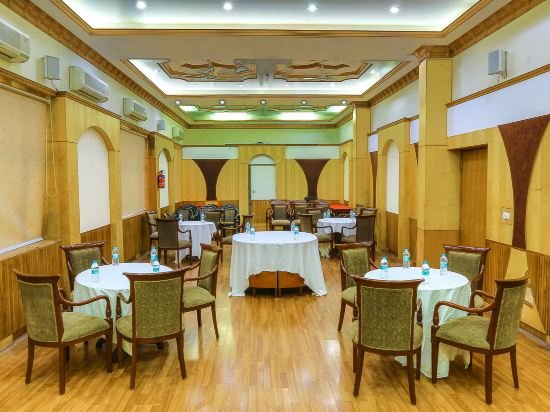 Фото Hotel Vasundhara Palace Rishikesh