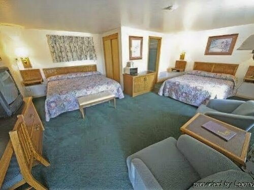 Гостиница Rainbow Lodge and Inn в Колорадо-Спрингс