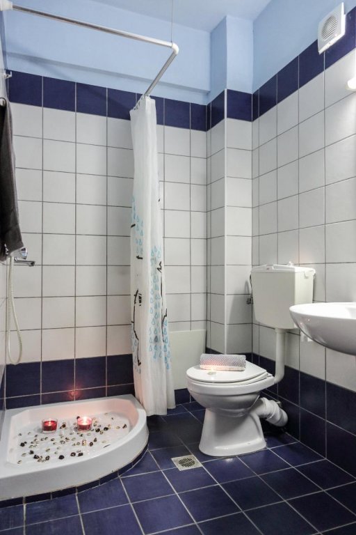 Фото Happy Days Studios