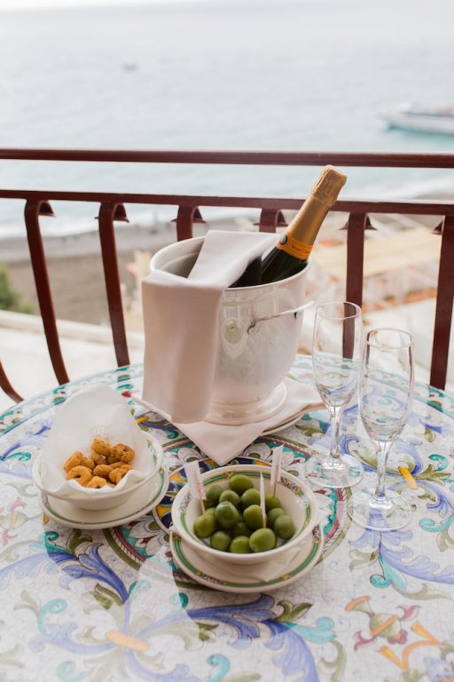 Фото Hotel Buca di Bacco