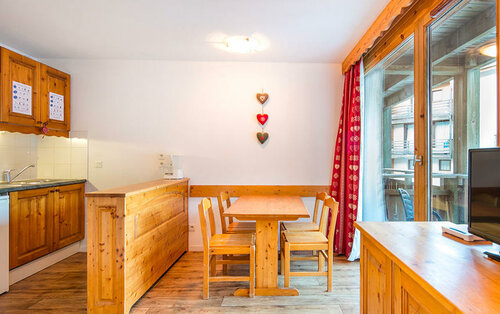 Гостиница Vacancéole - Les Chalets et Balcons De La Vanoise
