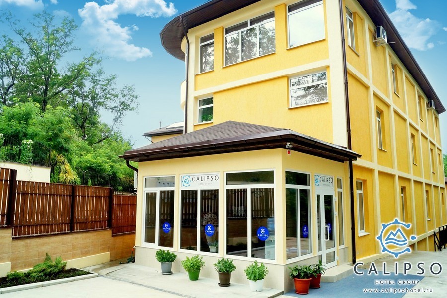 Фото отеля 1