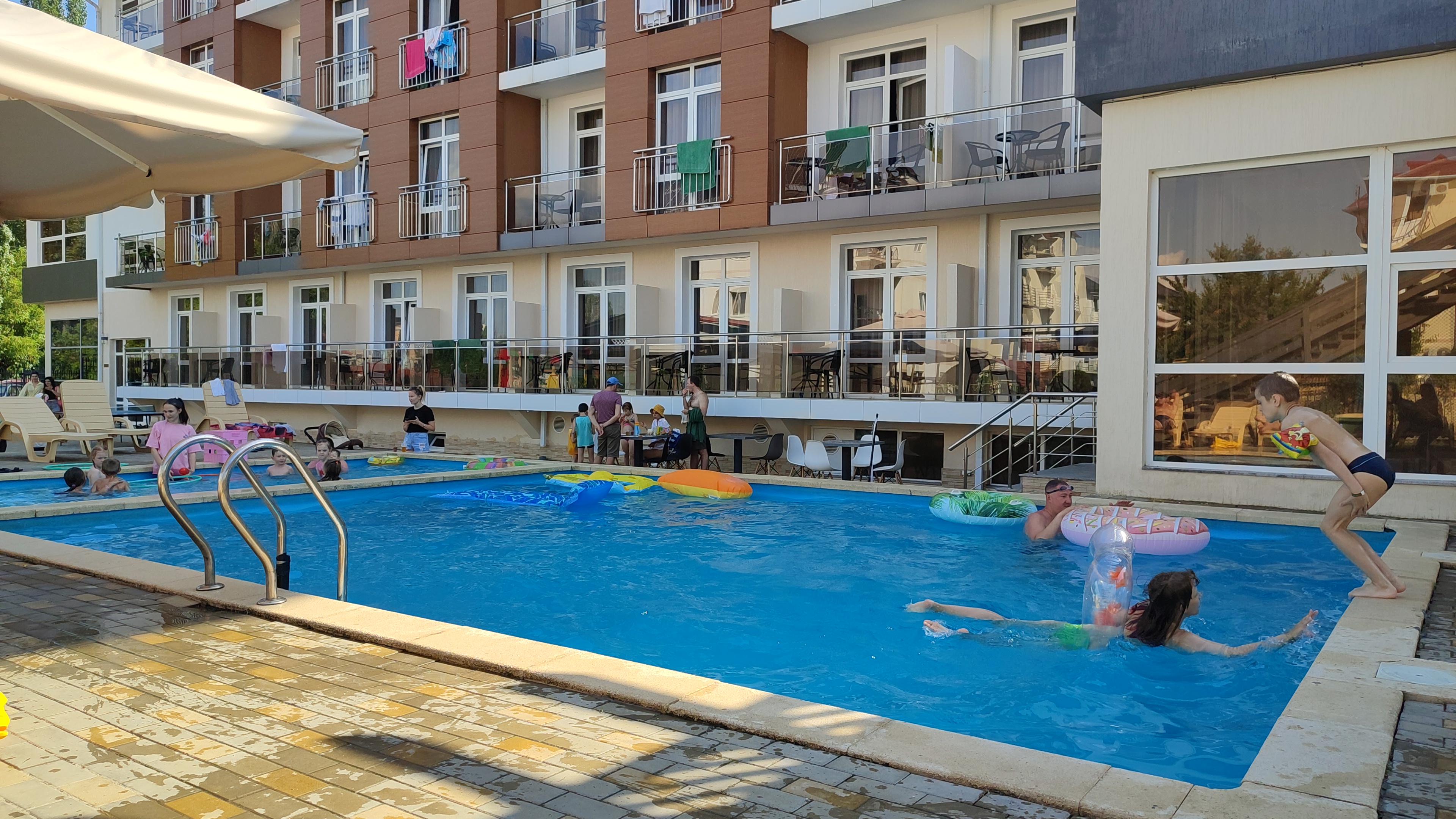 Фото Ambra Resort Hotel