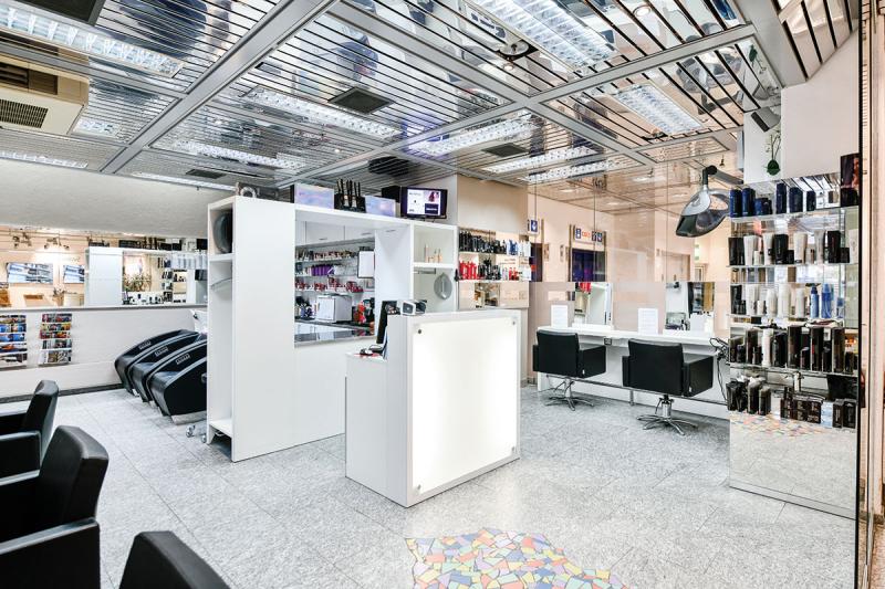 Artistile Damen- & Herrensalon