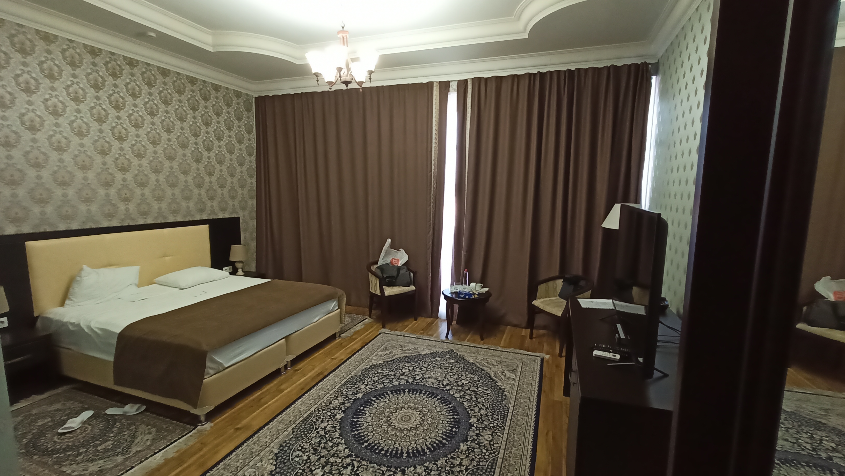 Фото Солнечный