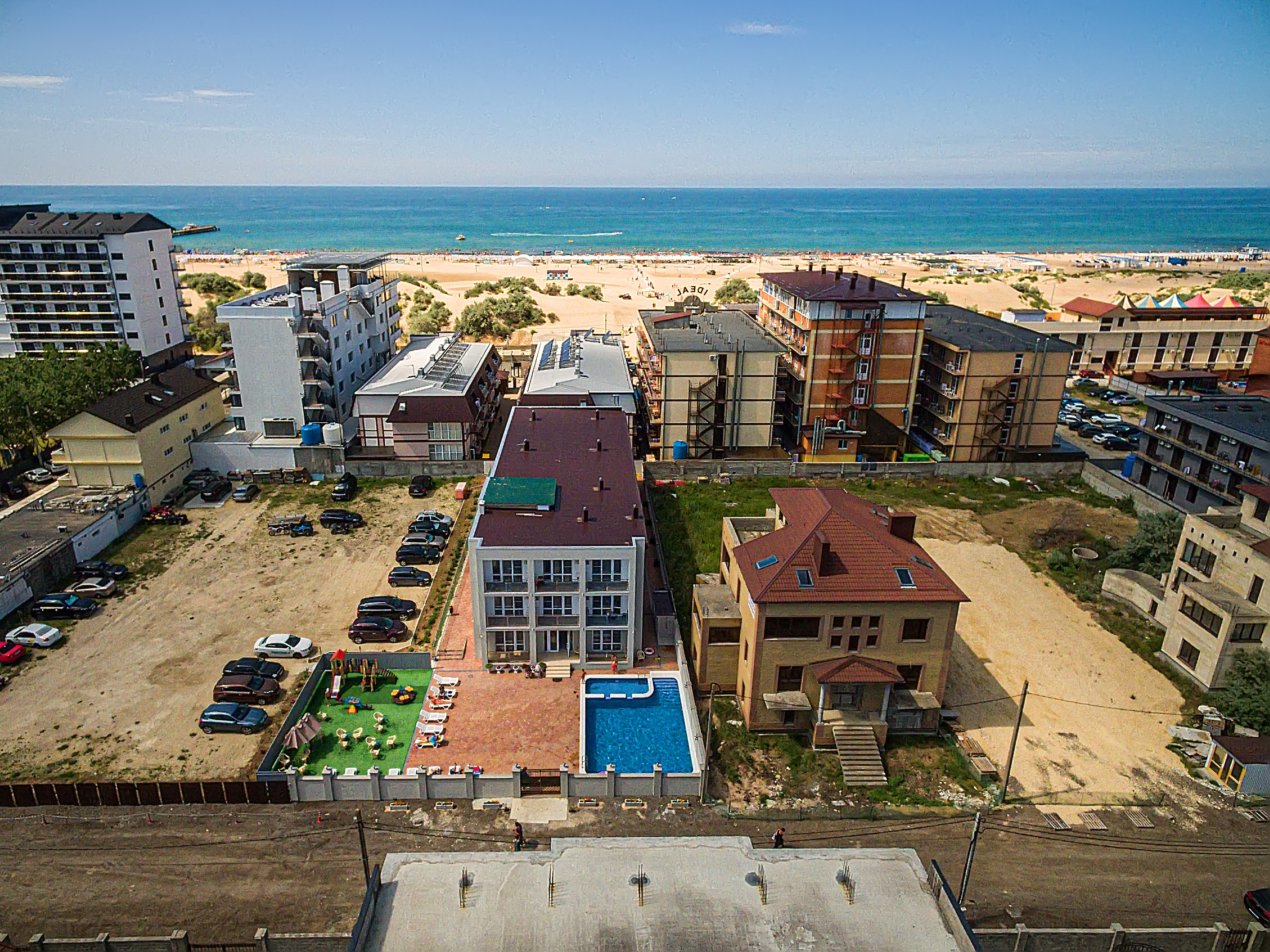 Фото отеля 2