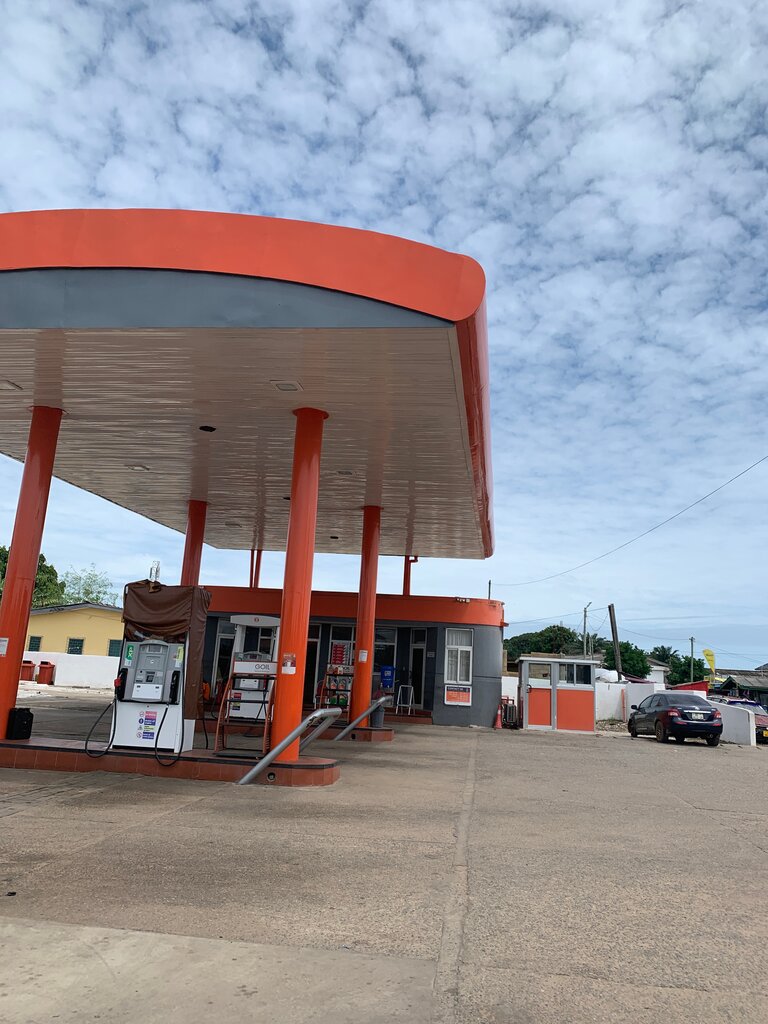 Gas station Goil Petrol Station, Accra, photo